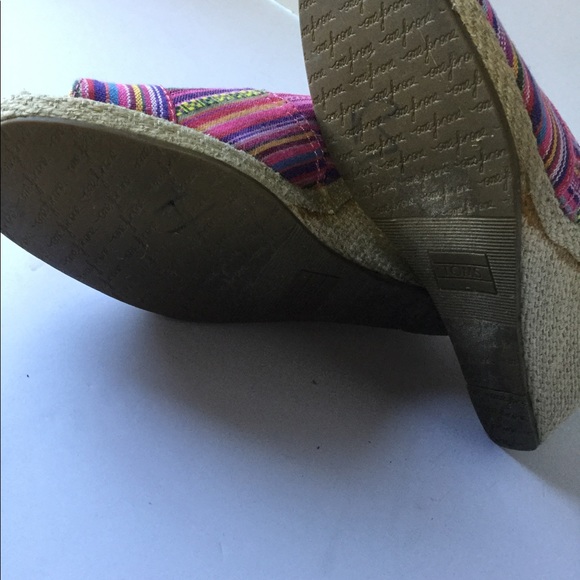 Toms wedge size 8W fabric stripe jute heel peep to - Picture 3 of 10